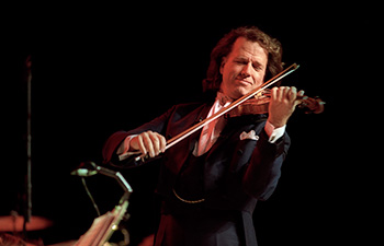 andre-rieu photographed by reinhard simon berlin 34