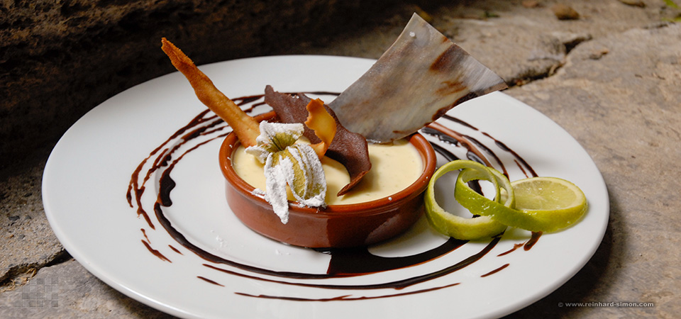 Restaurant La Sarrazine in Aigueze, Frankreich